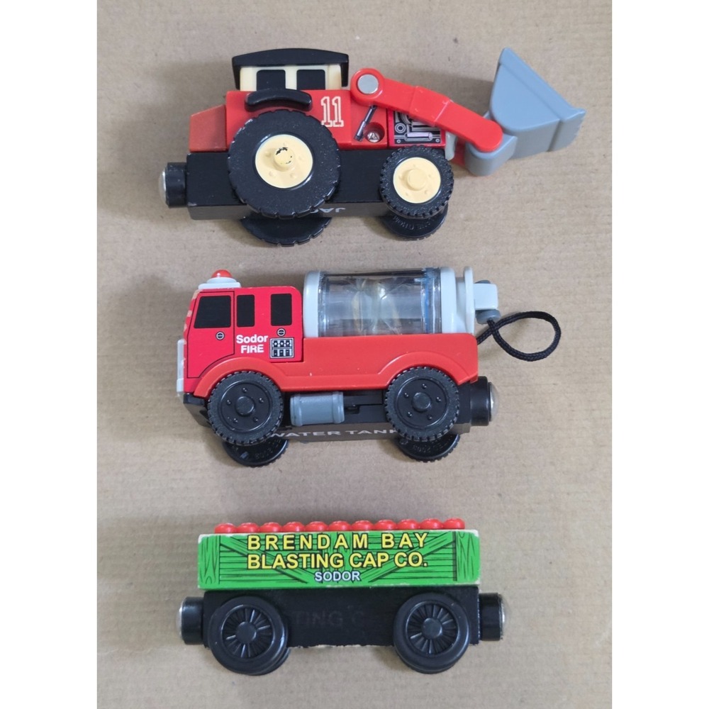 Thomas & Friends Wooden Railway Trains Jack Fire Water Tank Bendam Blasting Cap